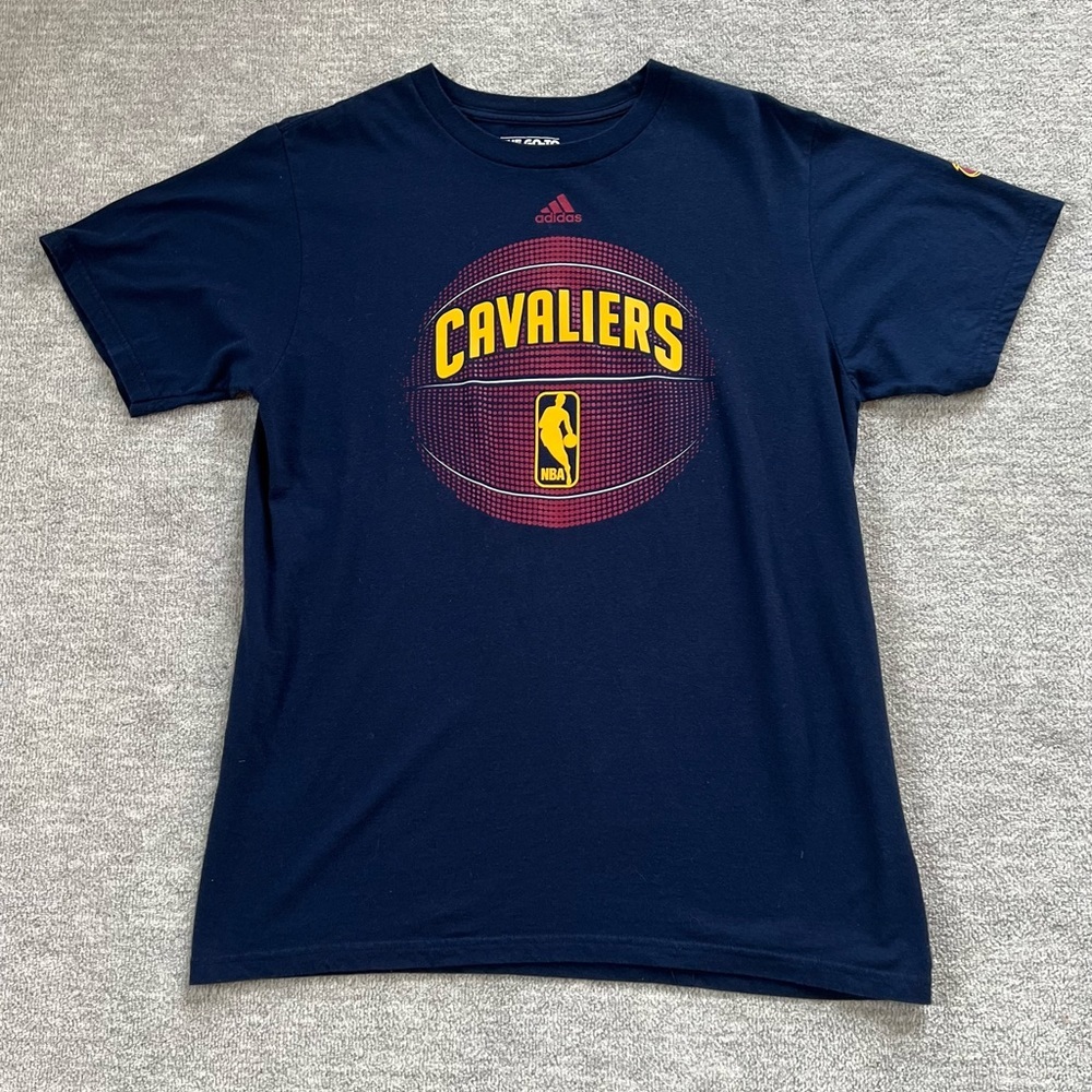Adidas The Go-To Tee NBA Cavaliers Crewneck